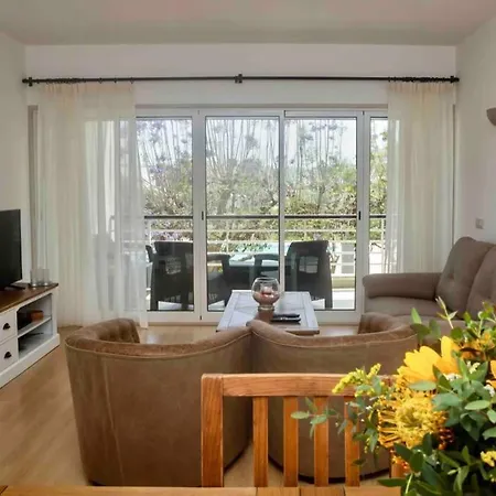Marina Lir Apartamento , *